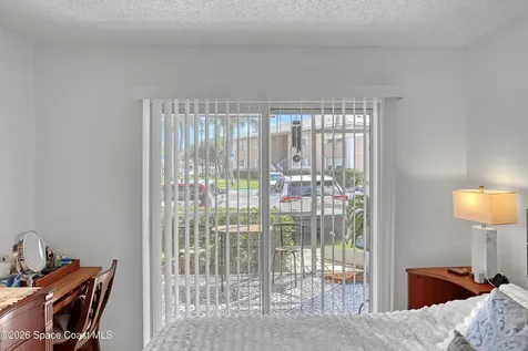 951 Sonesta Avenue NE Palm Bay FL 32905