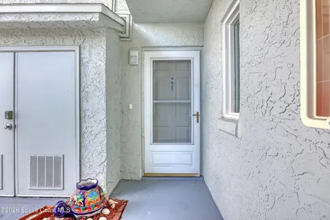 951 Sonesta Avenue NE Palm Bay FL 32905