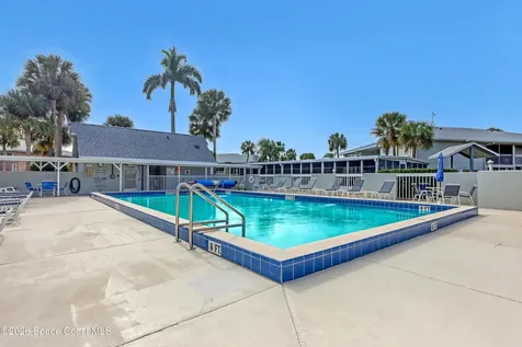 951 Sonesta Avenue NE Palm Bay FL 32905
