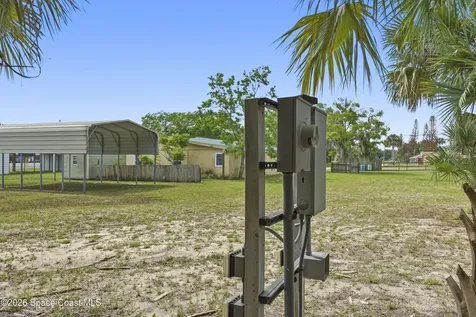 3526 Ellis Lane Mims FL 32754