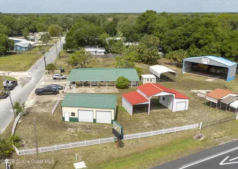 3526 Ellis Lane Mims FL 32754