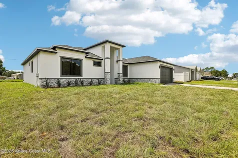 1471 San Filippo Drive SE Palm Bay FL 32909