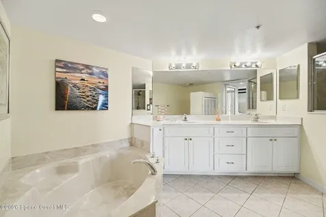 820 Del Rio Way Merritt Island FL 32953
