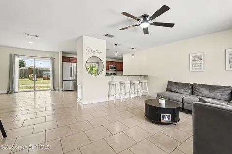 2140 Fallon Boulevard NE Palm Bay FL 32907