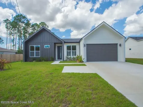 2634 De Groodt Road SW Palm Bay FL 32908
