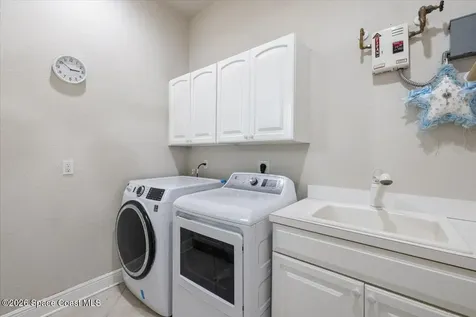 2304 Winding Creek Lane Fort Pierce FL 34981
