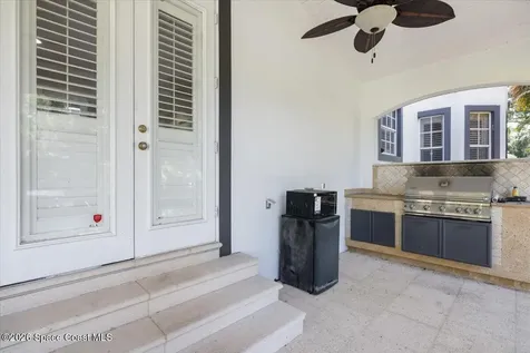 2304 Winding Creek Lane Fort Pierce FL 34981