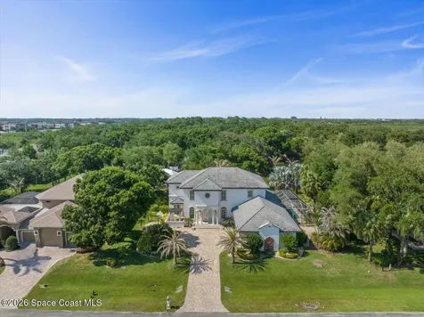 2304 Winding Creek Lane Fort Pierce FL 34981
