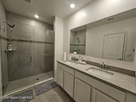 8445 101st Court Vero Beach FL 32967