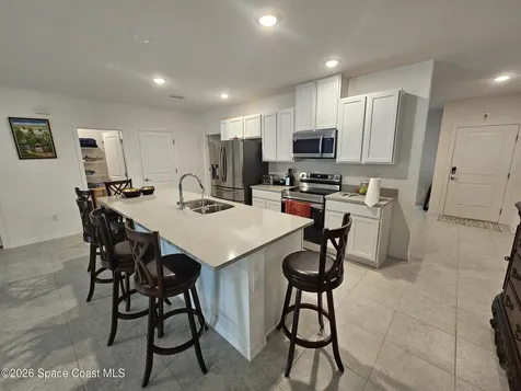8445 101st Court Vero Beach FL 32967