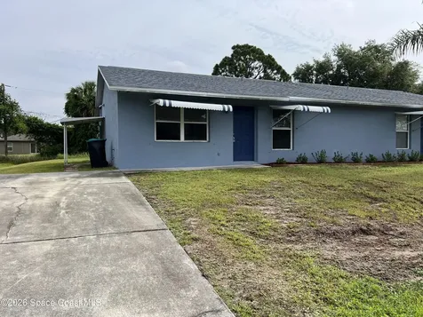 1625 Santos Street SE Palm Bay FL 32909