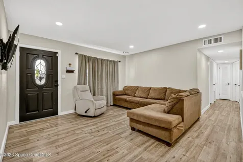1395 Ashwood Drive Melbourne FL 32935