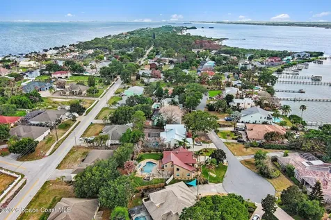 1925 Gates Road Merritt Island FL 32952