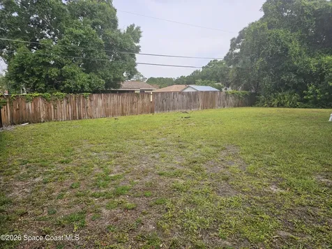 226 Pigeon Avenue NE Palm Bay FL 32907