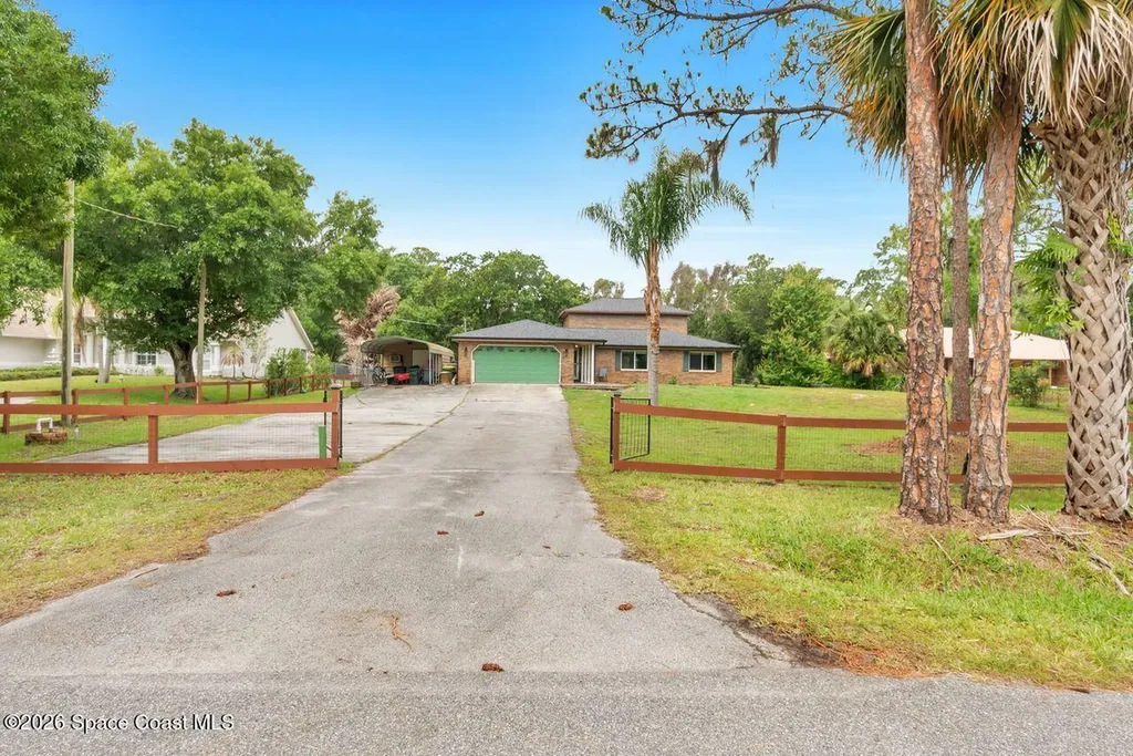 2590 New York Street Melbourne FL 32904