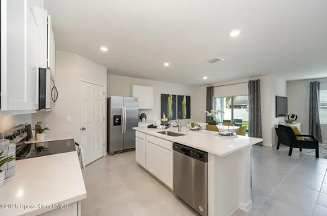 561 Fort Pierce Street SW Palm Bay FL 32908