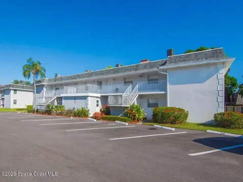 1166 6th Avenue Vero Beach FL 32960