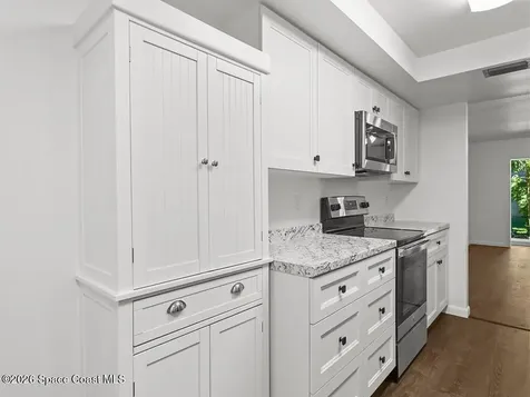1166 6th Avenue Vero Beach FL 32960