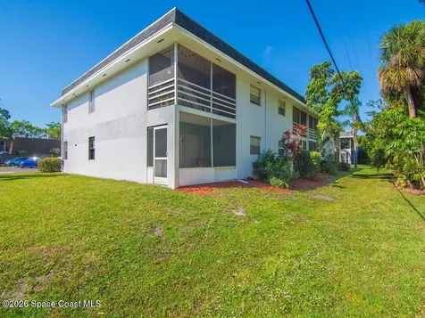 1166 6th Avenue Vero Beach FL 32960