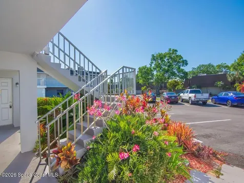 1166 6th Avenue Vero Beach FL 32960