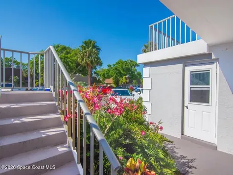 1166 6th Avenue Vero Beach FL 32960