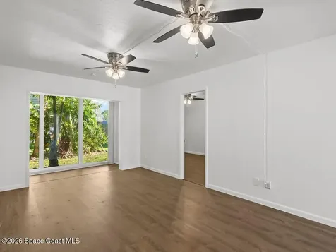 1166 6th Avenue Vero Beach FL 32960