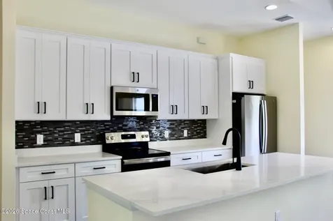 738 Harriet Avenue SW Palm Bay FL 32908