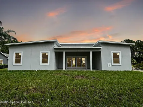 738 Harriet Avenue SW Palm Bay FL 32908