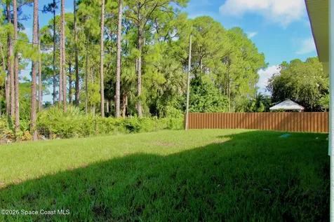738 Harriet Avenue SW Palm Bay FL 32908