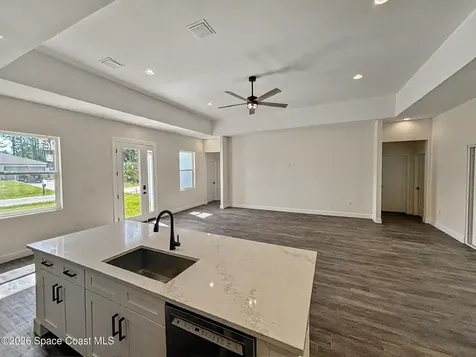 738 Harriet Avenue SW Palm Bay FL 32908