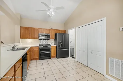 284 Intrepid Way Indialantic FL 32903