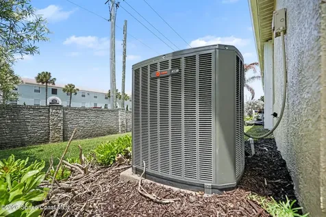 284 Intrepid Way Indialantic FL 32903