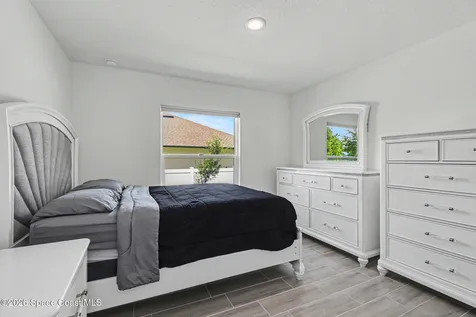 1257 Theresa Street SE Palm Bay FL 32909