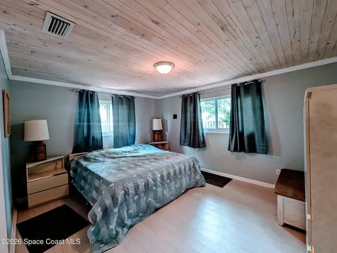 230 Robert Court Satellite Beach FL 32937