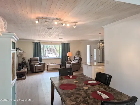 230 Robert Court Satellite Beach FL 32937