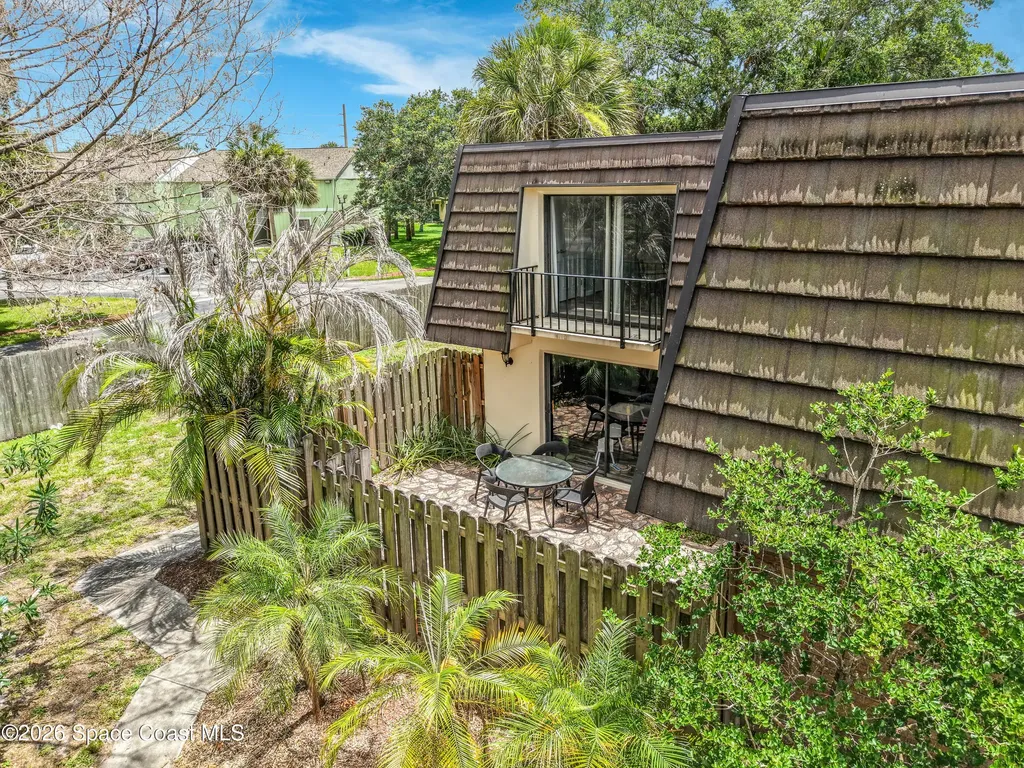 3913 Vista Oaks Circle NE Palm Bay FL 32905
