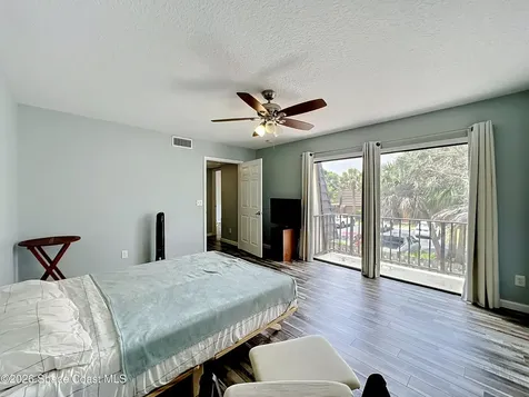 3913 Vista Oaks Circle NE Palm Bay FL 32905