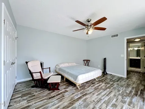 3913 Vista Oaks Circle NE Palm Bay FL 32905