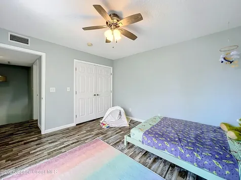 3913 Vista Oaks Circle NE Palm Bay FL 32905