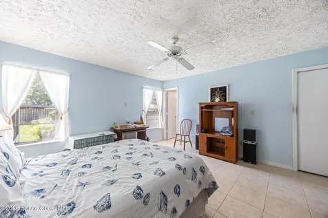 1468 Glencove Avenue NW Palm Bay FL 32907