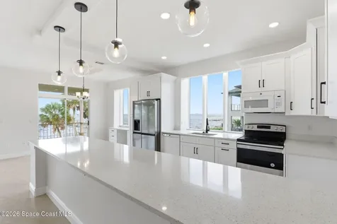 5075 Dixie Highway NE Palm Bay FL 32905