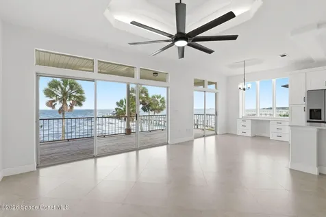 5075 Dixie Highway NE Palm Bay FL 32905