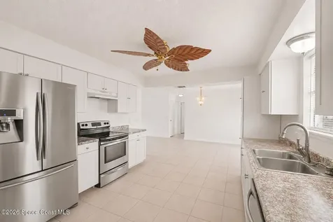 901 Grandeur Street SE Palm Bay FL 32909