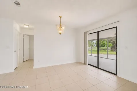 901 Grandeur Street SE Palm Bay FL 32909