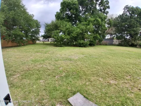 388 Hibiscus Avenue Merritt Island FL 32953