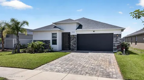 1984 SE Middlebury Drive SE Palm Bay FL 32909