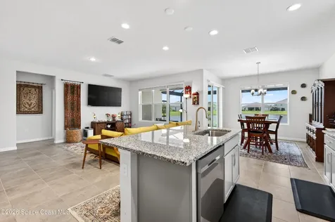 1984 SE Middlebury Drive SE Palm Bay FL 32909