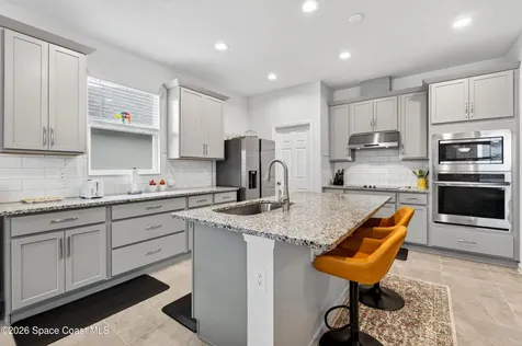 1984 SE Middlebury Drive SE Palm Bay FL 32909