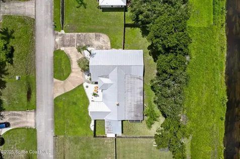 154 Nemo Circle NE Palm Bay FL 32907