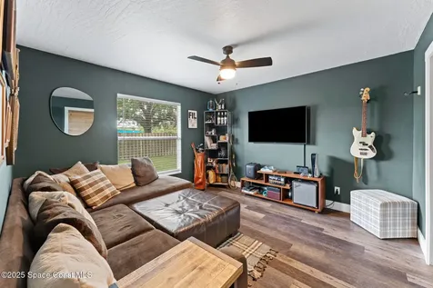 154 Nemo Circle NE Palm Bay FL 32907